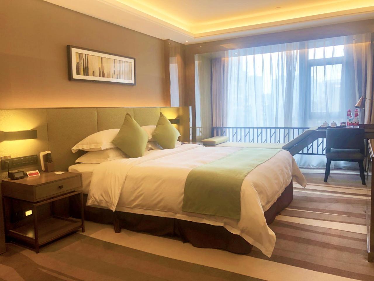 Leshan Ramada Hotel Экстерьер фото